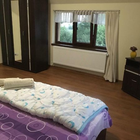 Casa In Zona Linistita, Campia Turzii Villa Eksteriør billede