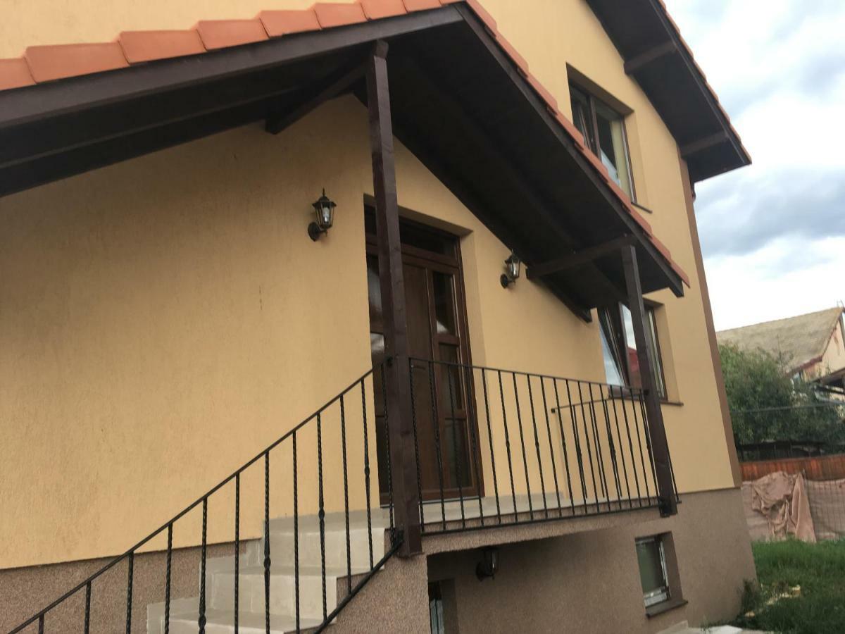 Casa In Zona Linistita, Campia Turzii Villa Eksteriør billede