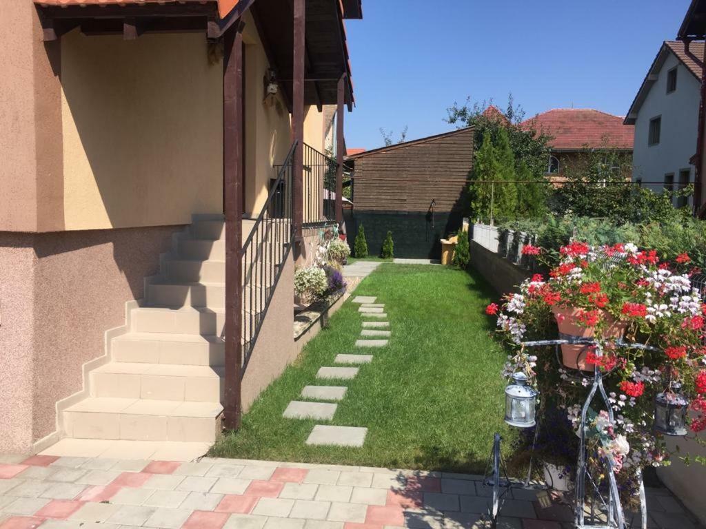 Casa In Zona Linistita, Campia Turzii Villa Eksteriør billede